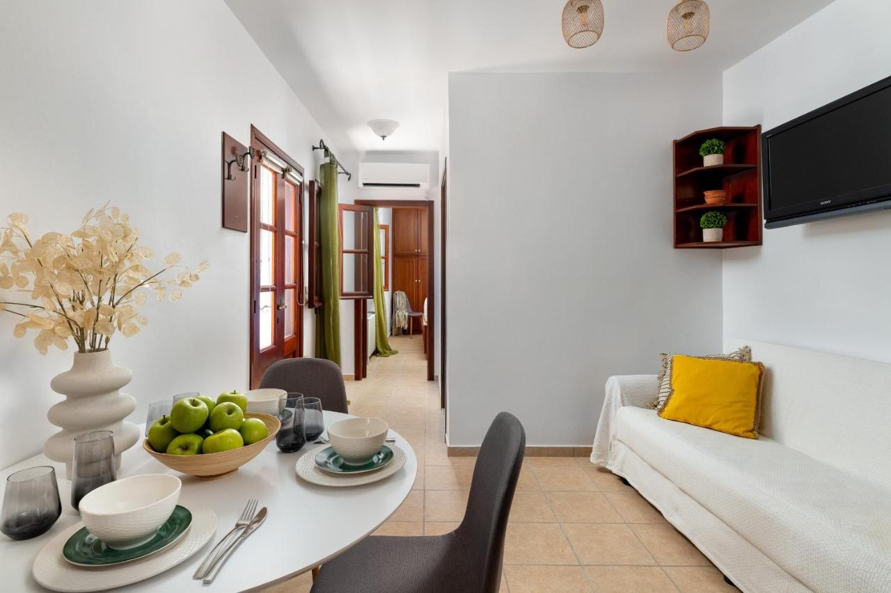 Lindos Luxury Belfry Apartment 外观 照片